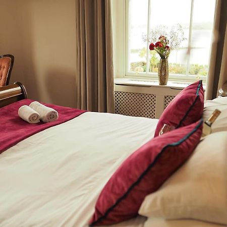 Courtmacsherry Hotel 외부 사진